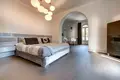 Villa de 6 chambres 500 m² en France, France