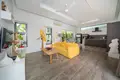 Villa mit 2 Schlafzimmern 120 m² Rawai, Thailand