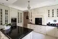 Haus 7 zimmer 390 m² Warschau, Polen