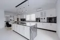 9-Zimmer-Villa 810 m² Agios Dimitrios, Griechenland