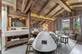 Chalet 7 rooms 280 m² in Saint Georges sur Allier, France
