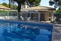 4-Schlafzimmer-Villa 151 m² Benidorm, Spanien