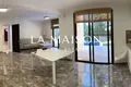 Casa 5 habitaciones 310 m² Nicosia, Chipre