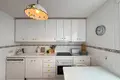 Mieszkanie 3 pokoi 133 m² Torrevieja, Hiszpania