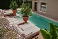 Villa de 4 dormitorios 420 m² Dobrota, Montenegro