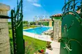 4 bedroom house 240 m² Mihelici, Croatia