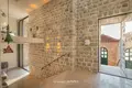 Villa de tres dormitorios 428 m² Montenegro, Montenegro