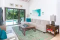 2 bedroom house 149 m² Roatan, Honduras