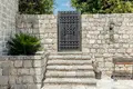 Villa 20 zimmer 800 m² Prcanj, Montenegro