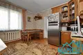 Cottage 381 m² Valiarjanava, Belarus