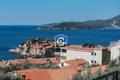 5 bedroom apartment 92 m² Sveti Stefan, Montenegro