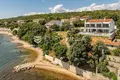 4-Schlafzimmer-Villa 300 m² Grad Zadar, Kroatien