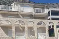 Villa 600 m² Grad Omis, Croatie