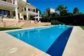 5-Schlafzimmer-Villa  Artola, Spanien