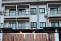 Дом 4 спальни  Huai Yai, Таиланд