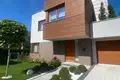 Дом 6 комнат 290 м² в Mierzynek, Польша