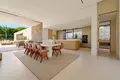 villa de 5 dormitorios 696 m² Marbella, Španjolska