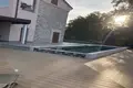 Haus 4 Schlafzimmer 240 m² Buroli, Kroatien