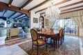 8 bedroom House 600 m² Dos Hermanas, Spain