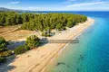 Land 15 674 m² Pefkochori, Greece