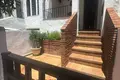 4 bedroom house 240 m² Dos Hermanas, Spain