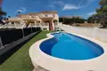 Villa de 4 dormitorios 210 m² La Nucía, Španjolska