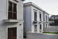 3 bedroom apartment 196 m² Dobrota, Montenegro