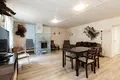 Room 140 m² Farynauski sielski Saviet, Belarus