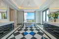 8 bedroom House 2 200 m² Marbella, Spain