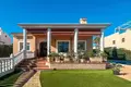 6 bedroom house 290 m² Torrevieja, Spain