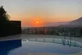 Villa de 5 habitaciones  Kargicak, Turquía