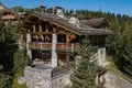 Chalet 4 Schlafzimmer  in Courchevel, Frankreich