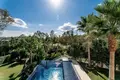 Haus 5 Schlafzimmer 1 023 m² San Pedro Alcantara, Spanien