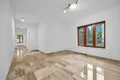 Дом 6 комнат 235 м² в Варшаве, Польша