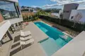 Haus 3 Schlafzimmer 415 m² Malaga, Spanien