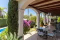Haus 5 Schlafzimmer 693 m² Rio Real, Spanien