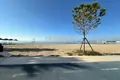  Kommerzieller Raum im Plazh-Gebiet, an der ersten Reihe zum Meer