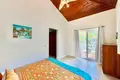 2 bedroom condo 127 m² West End, Honduras