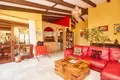4 bedroom house 261 m² Dos Hermanas, Spain