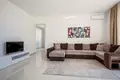 2 bedroom apartment 98 m² Becici, Montenegro