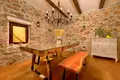 Casa 3 habitaciones 247 m² Opcina Vrbnik, Croacia