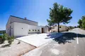 Haus 3 Schlafzimmer 294 m² Mali Iz, Kroatien