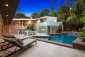 5 bedroom villa  Los Angeles, United States