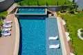 Luxury 2-Bedroom Penthouse with Expansive Living Space and Modern Comfort