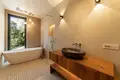 Villa de 6 habitaciones 480 m² Kavac, Montenegro