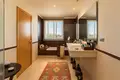 Haus 4 Schlafzimmer 253 m² Manilva, Spanien