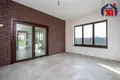 Cottage 212 m² Papiarnianski sielski Saviet, Belarus