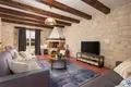 3 bedroom villa 292 m² Grad Porec, Croatia
