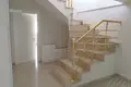 Mieszkanie 5 pokojów 240 m² Mahmutlar, Turcja