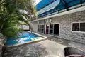 Apartment 8 bedrooms 400 m² Denpasar, Indonesia
